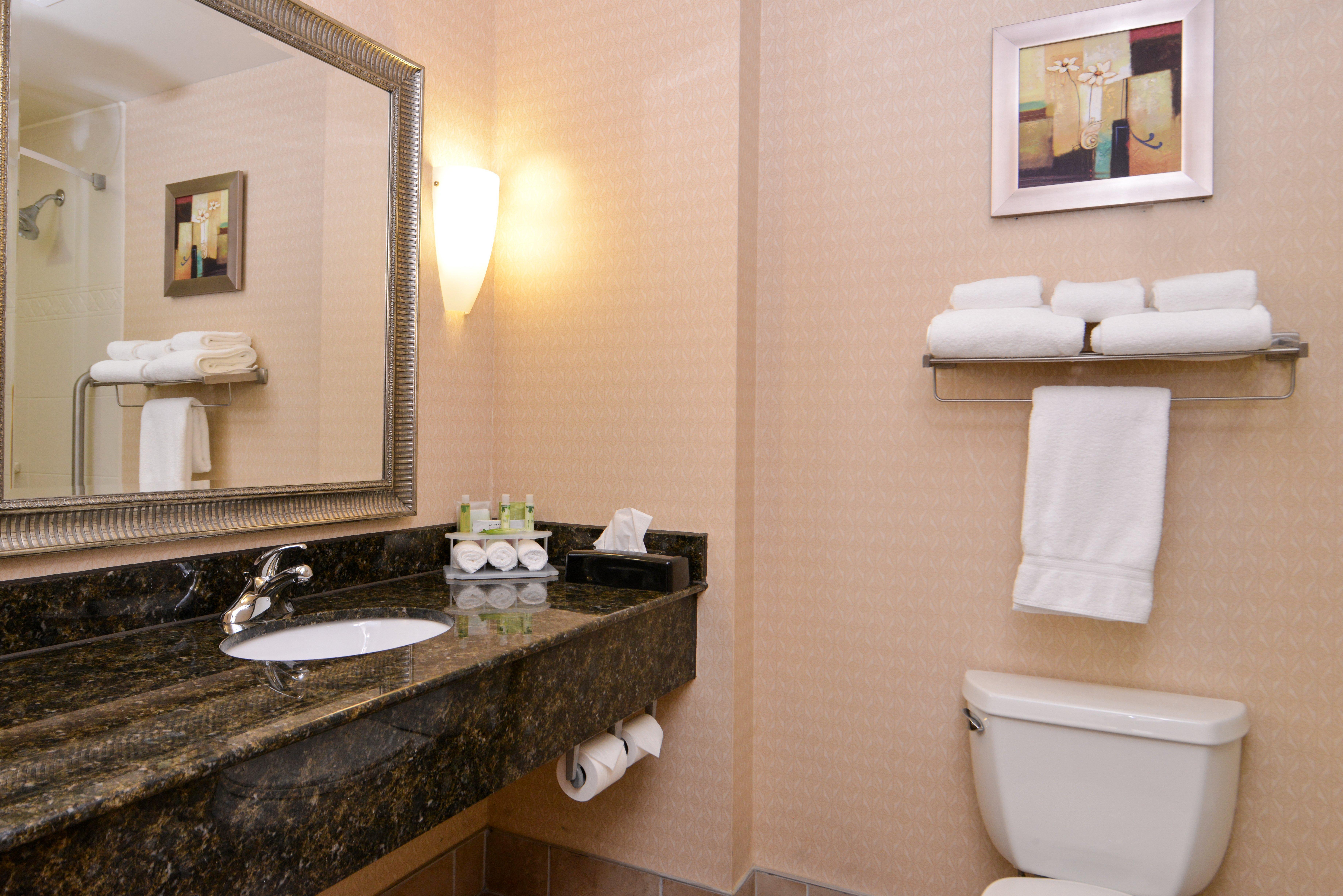 Holiday Inn Express & Suites Halifax Airport By Ihg Enfield Buitenkant foto