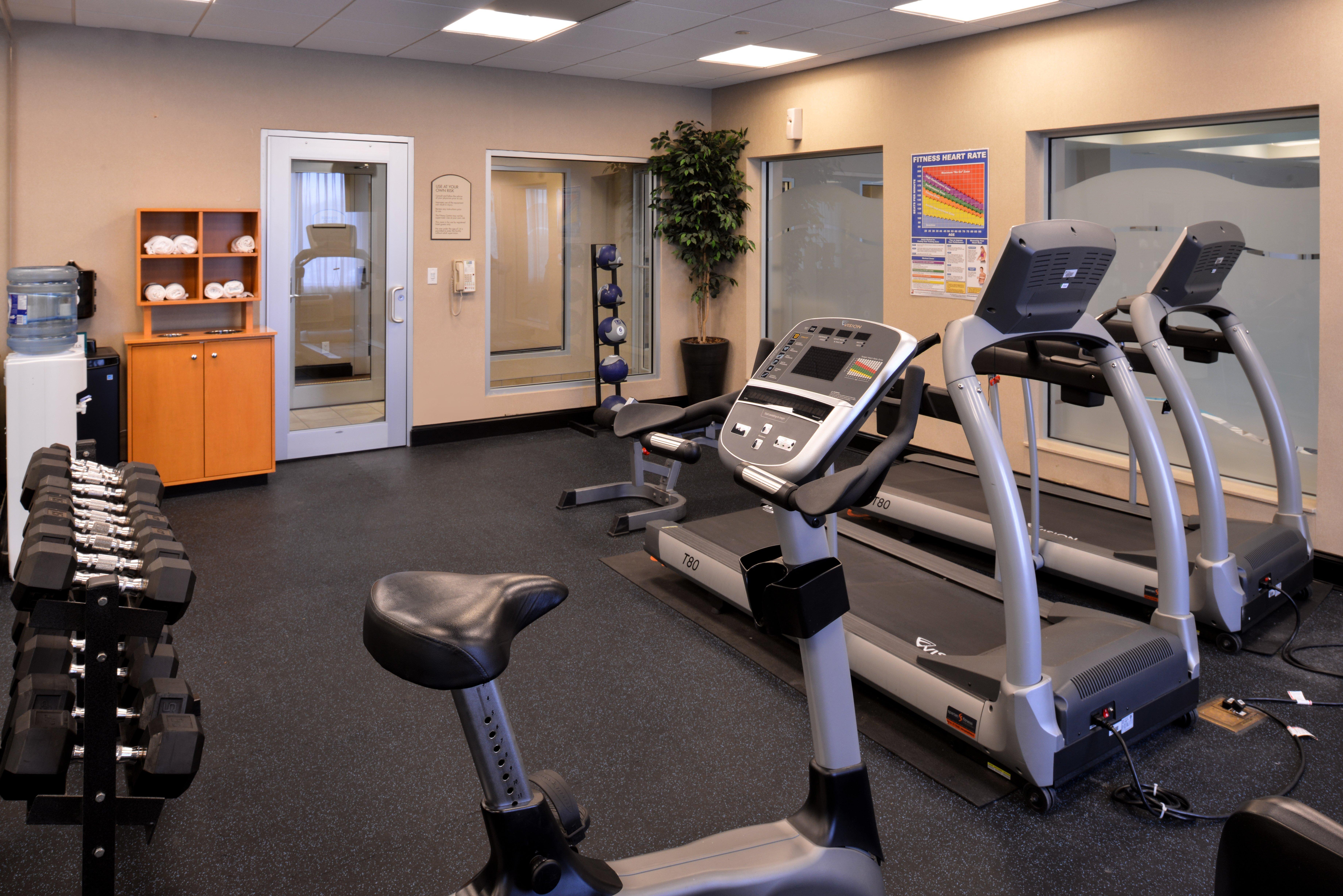 Holiday Inn Express & Suites Halifax Airport By Ihg Enfield Buitenkant foto